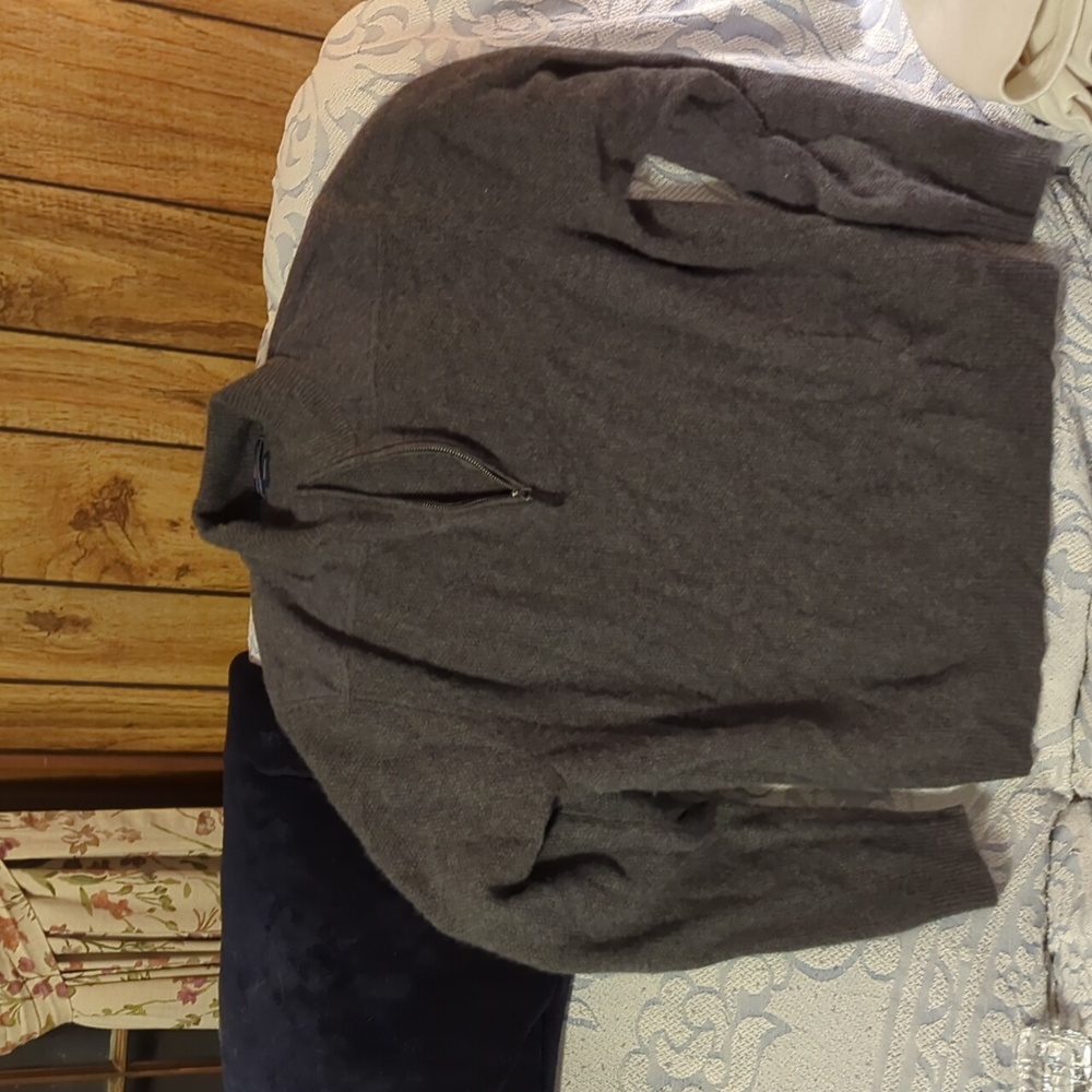 Vineyard Vines Cashmere Sweater XL